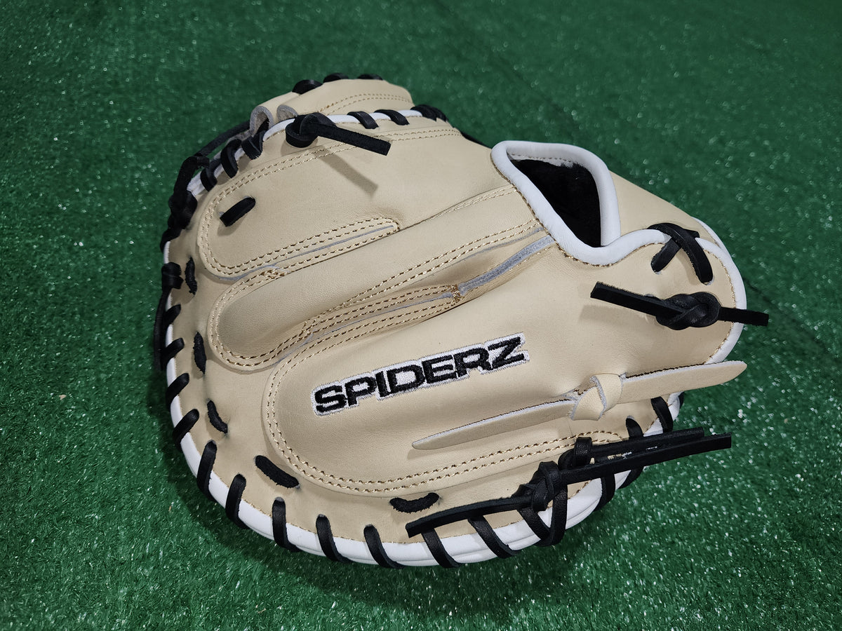 PREMIER Fielding Glove Bone/White/Black Catchers RHT Spiderz Sports