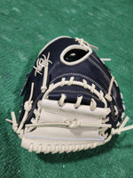 Load image into Gallery viewer, PREMIER Fielding Glove - Black/Bone - Catcher's - RHT
